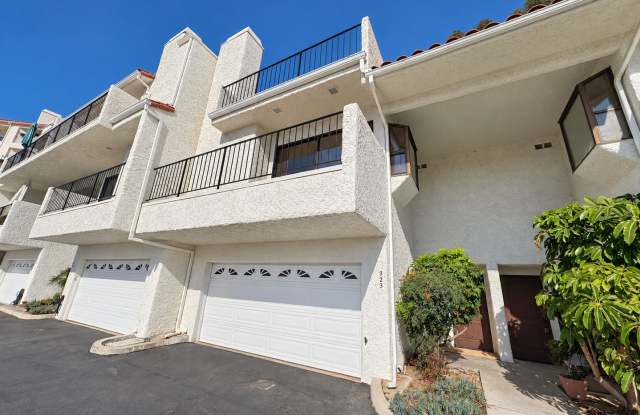 Seaview Hills Townhome with Stunning Ocean & Coastline Views Gallery 1