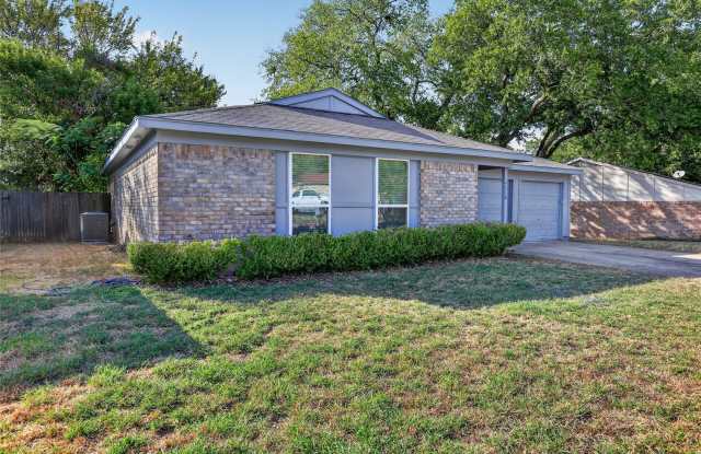 5518 Sarasota Drive - 5518 Sarasota Drive, Arlington, TX 76017