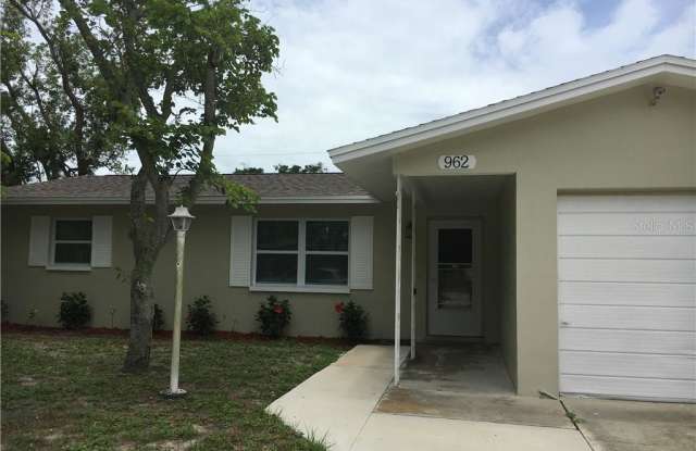 962 NOLAN DRIVE - 962 Nolan Drive Southwest, Largo, FL 33770