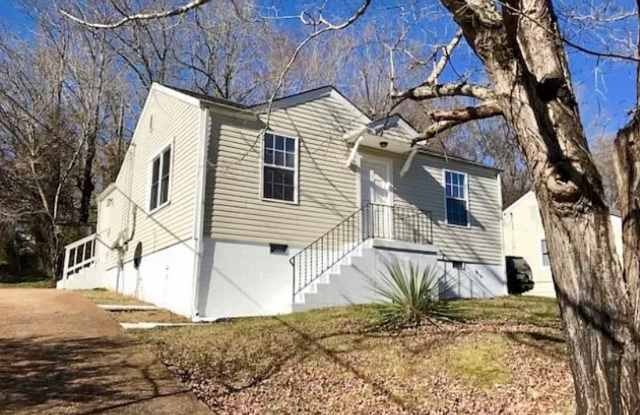 Charming 2-Bedroom Home on Quiet Valley View Circle photos photos