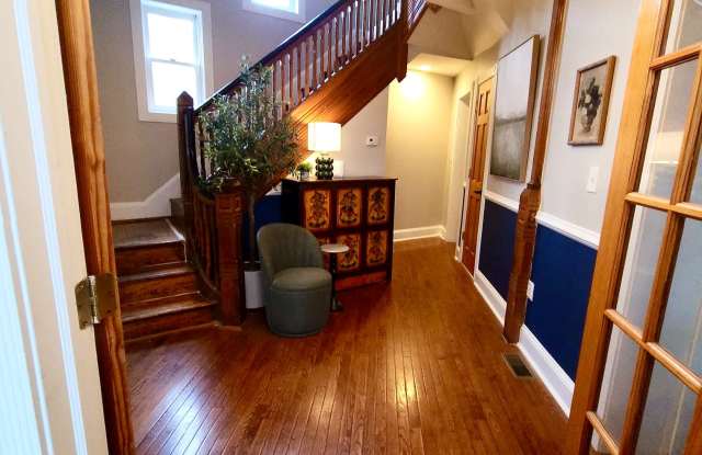 547 Florida Ave NW, 2 Gallery 3