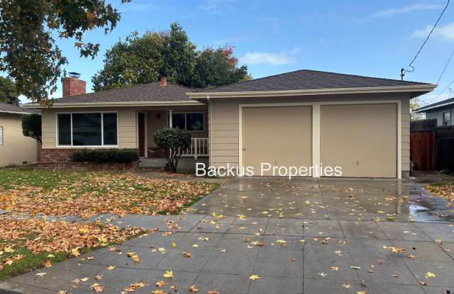 Nice Three bedroom home in South Salinas - 705 Fairmont Drive, Salinas, CA 93901