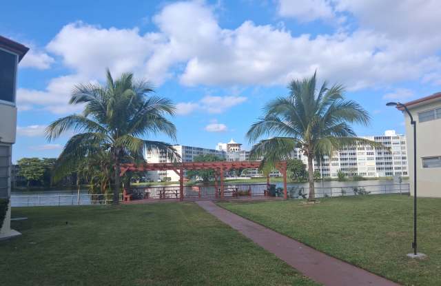 1605 Northeast Miami Gardens Drive - 1605 Northeast Miami Gardens Drive, Ojus, FL 33179