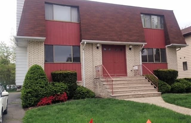 18 Ladwik Ln - 18 Ladwik Lane, Clifton, NJ 07013
