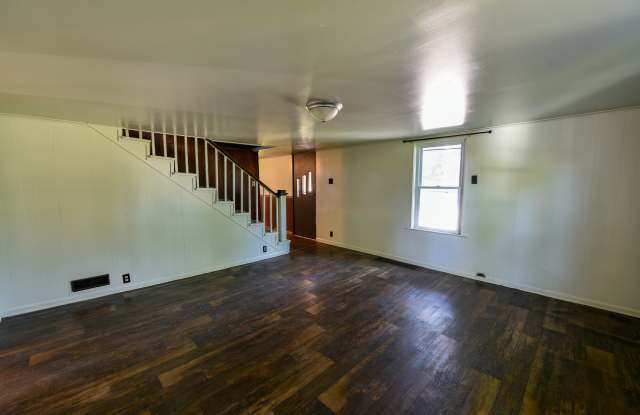 1595 Girty's Point Road photos photos