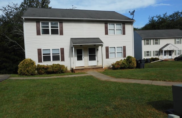 1049 Piedmont Street - 1049 Piedmont Street, Bedford, VA 24523 1049 Piedmont Street - 1049 Piedmont Street, Bedford, VA 24523