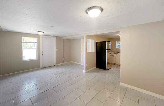 1615 Evans Avenue photos photos
