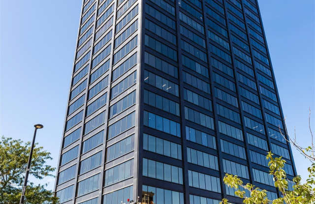 1000 Elm Street photos photos