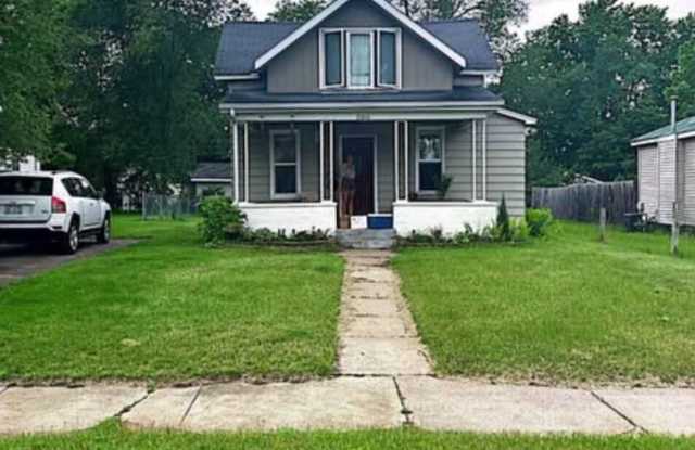 $1150| 2BD 1BA| 2016 7th Street| Available 9/8/2025! photos photos