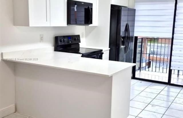 7762 W 29th Way - 7762 West 29th Way, Hialeah, FL 33018