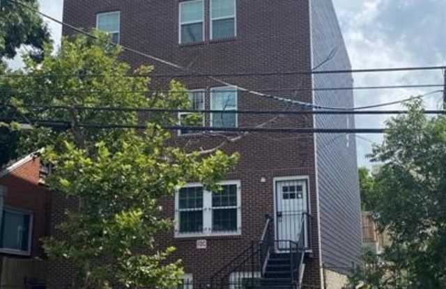 4707 SHERIFF Road NE photos photos 4707 SHERIFF Road NE photos photos