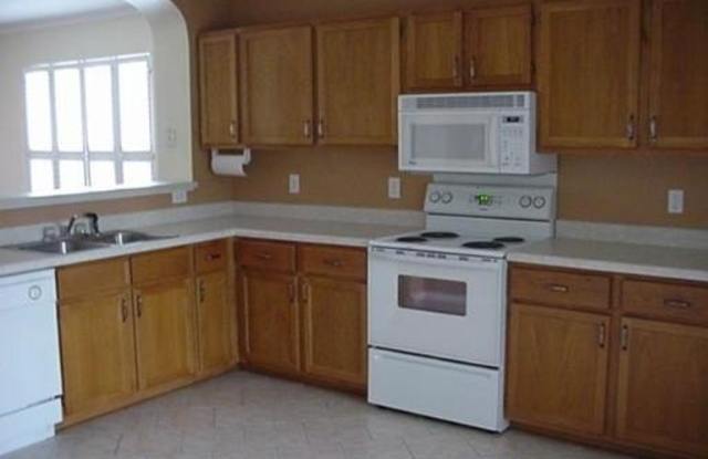 9315 Aspen Oak Gallery 4