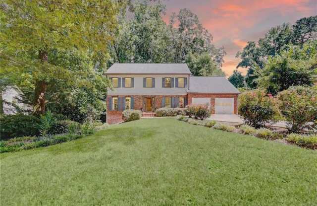 1049 Seven Springs Circle photos photos
