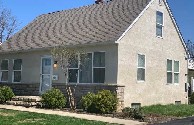 888 S Kellner Road Gallery 2