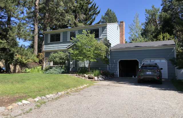 11514 N Strahorn Rd - 11514 North Strahorn Road, Kootenai County, ID 83835