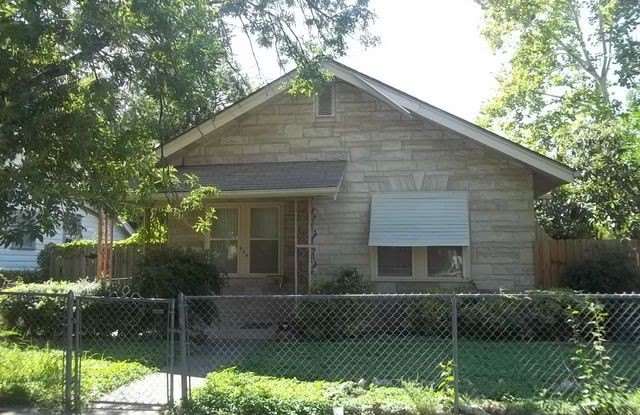 330 Eads photos photos