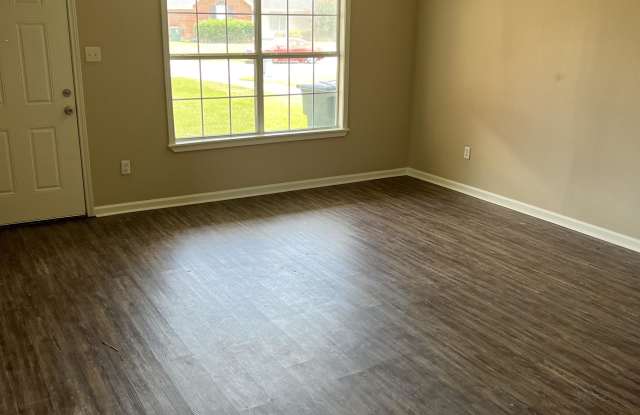 1504 North Vintage Lane - 1 Gallery 3
