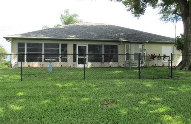263 Bimini Street NE Gallery 4