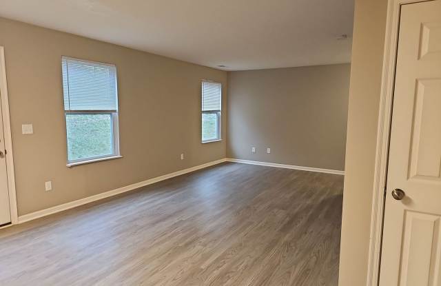 502 Herbert Avenue, Gallery 4