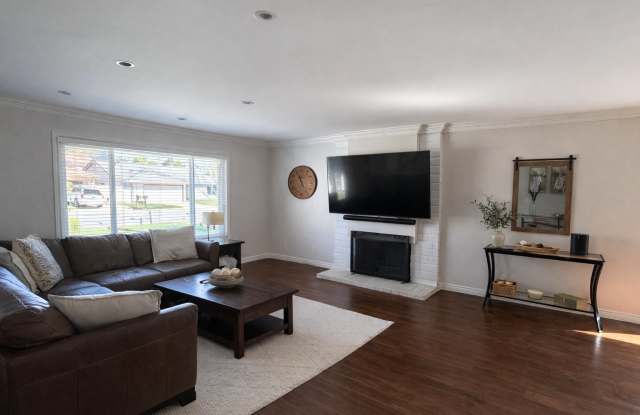 12881 Elmfield Lane photos photos