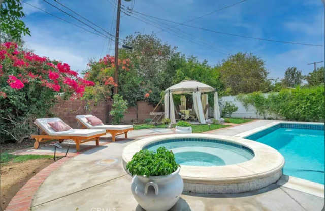 22220 Leadwell Street photos photos
