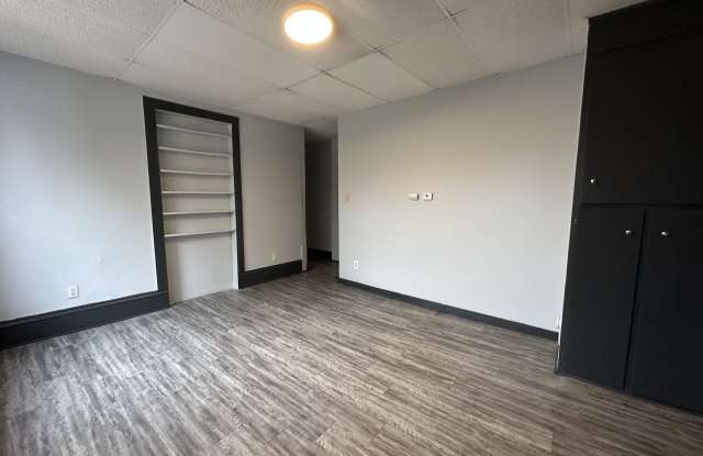 604 N Main St - 604 North Main Street, Georgetown, IL 61846 604 N Main St - 604 North Main Street, Georgetown, IL 61846