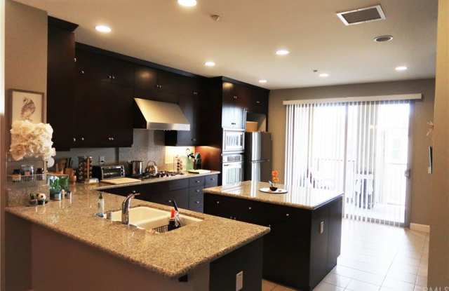 49 Vantis Drive - 49 Vantis Dr, Aliso Viejo, CA 92656