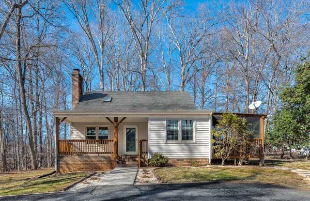 3 Bedroom House in Forest photos photos