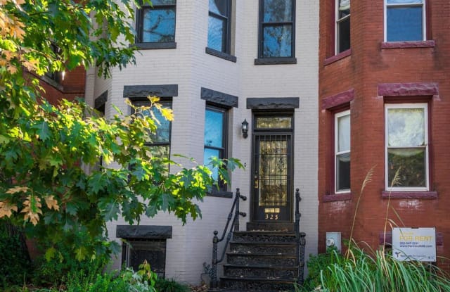 325 SE E STREET SE - 325 E St SE, Washington, DC 20003