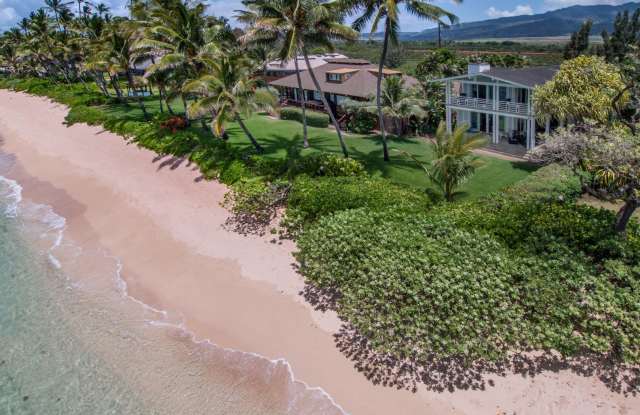 Hawaii Life Presents Modern Mokuleia Beachfront Luxury 4 bedroom 3 Bath photos photos