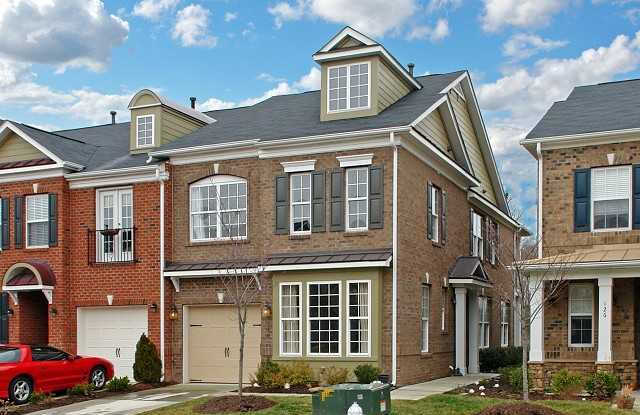 130 Longchamp Ln photos photos