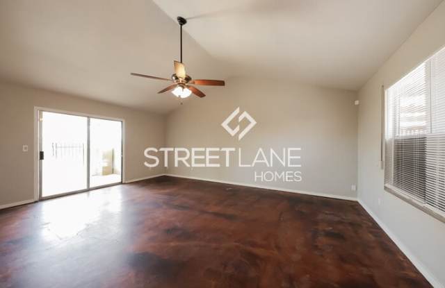 7749 West Paradise Drive Gallery 3