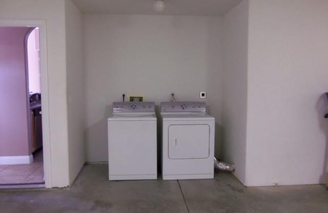 5974 Mojave Avenue Gallery 2