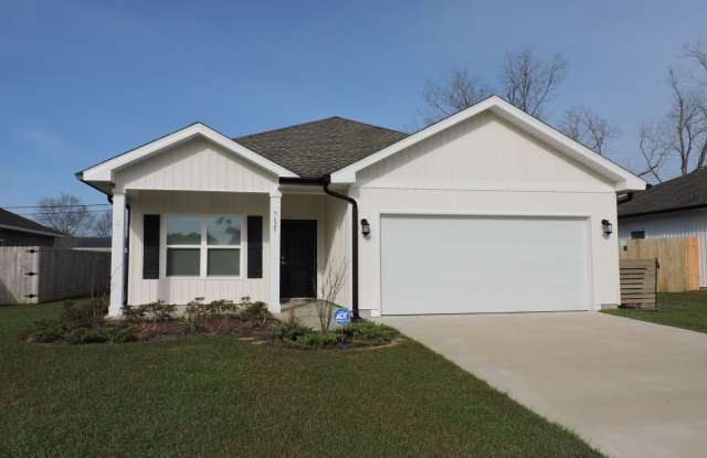 Easy access to Navy Federal complex, shopping  interstate. photos photos