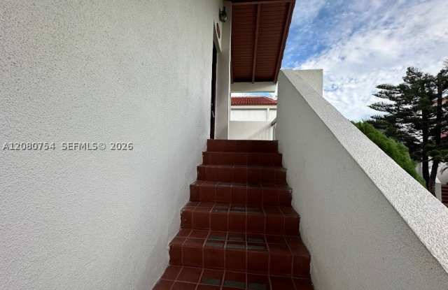 7500 SW 153rd Ct Gallery 2