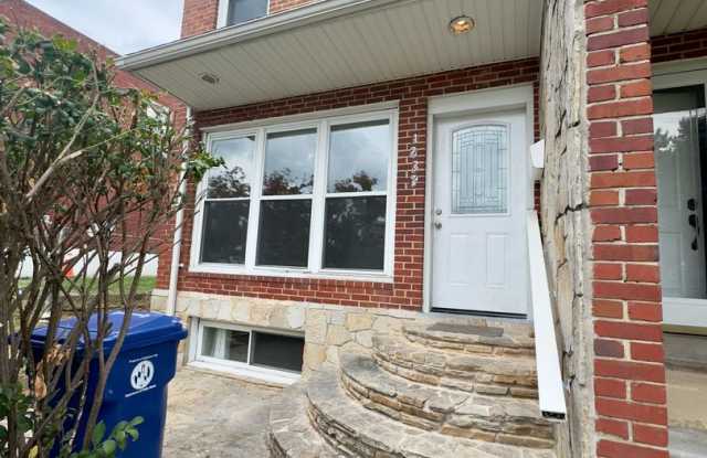 Charming 3Bed/2Bath Apartment in Violetville, MD! photos photos