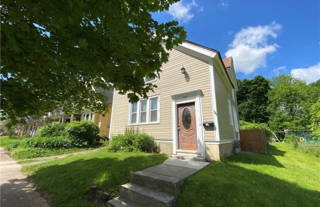 208 Bassett Street - 208 Basset Street, Syracuse, NY 13210