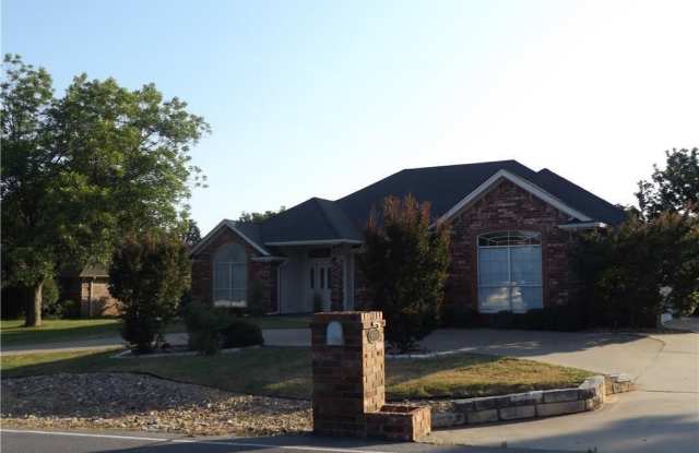 9010 Bellechase Road Gallery 3