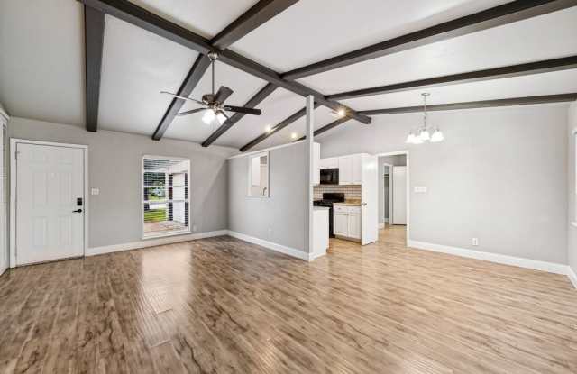 8210 Windover Gallery 2