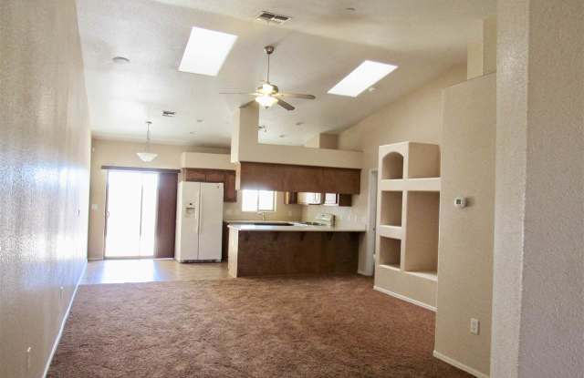 9175 E 31 LN Gallery 2