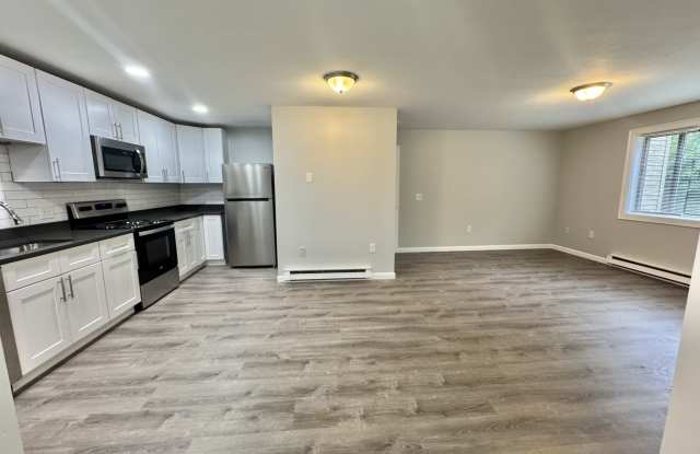 437 Sunderland RoadApt E Gallery 3