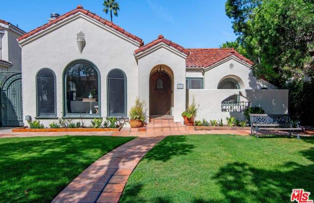 121 S Poinsettia Pl Gallery 2