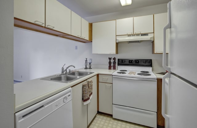Silver Ridge Apartment Homes photos photos