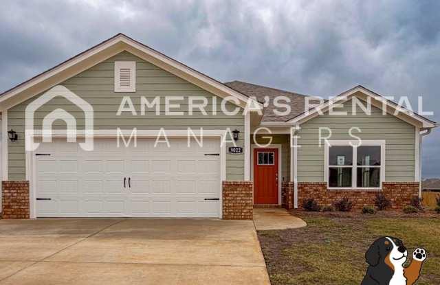 Bright and Spacious New Construction Home with Open Floorplan for Rent in Tuscaloosa, AL!! - 9022 Saxon Street, Tuscaloosa County, AL 35405