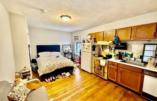 59 Salem St. photos photos