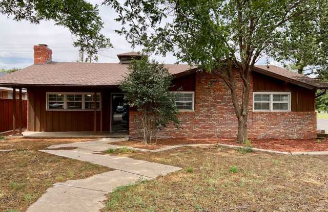3Bed/2Bath Available Now ! photos photos