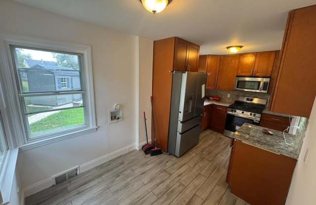 51 Kenwood Terrace Gallery 3