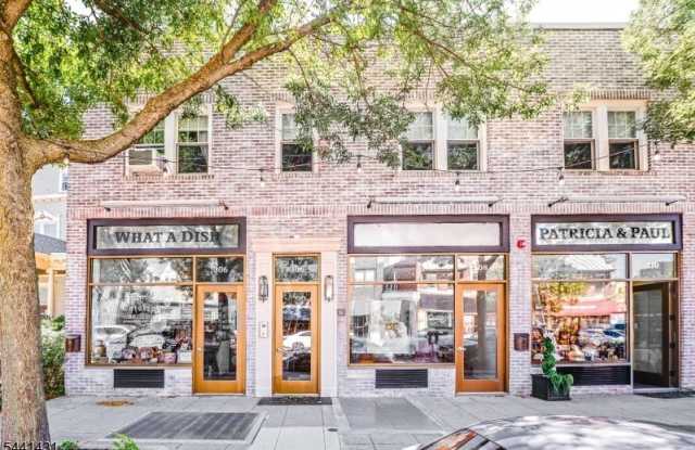 306 Springfield Ave Gallery 2