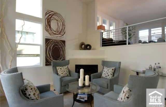 367 E Memory Lane Gallery 4