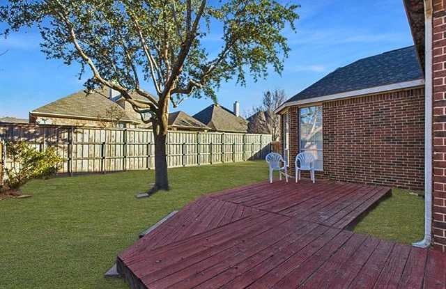 6015 Laurel Crest Lane Gallery 4
